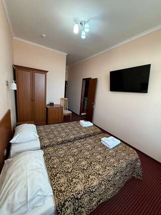 Гостиница Аллес Лазаревское Двухкомнатный "Люкс" (с видом на море), с балконом, 6 этаж-8