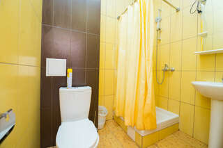 Гостиница Аллес Лазаревское Двухместный "Стандарт" с одной кроватью, с балконом-6